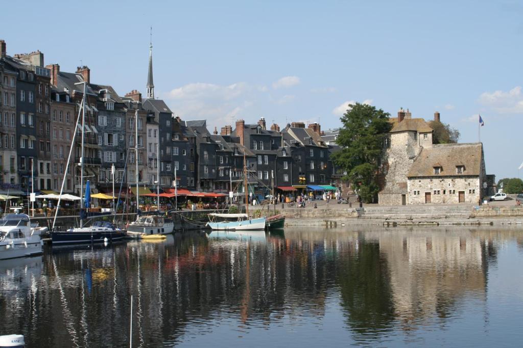Chez Fifille Appartement Dans Honfleur Parking Prive Cameră foto